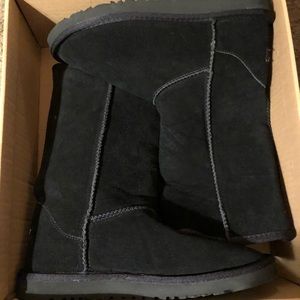 Black Tall Ugg Boots